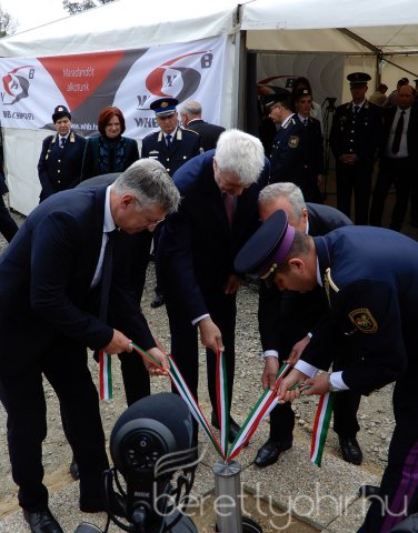 Börtönkórház alapkőletétele 26